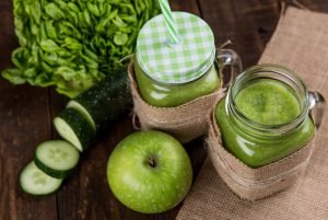 green juicing benefits, uses and side effects